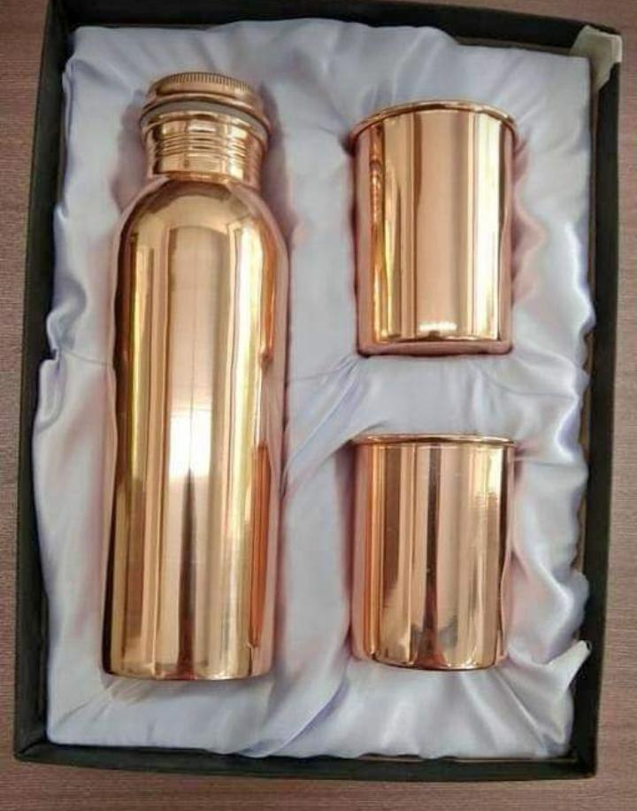 Copper bottle set with 2 glasses